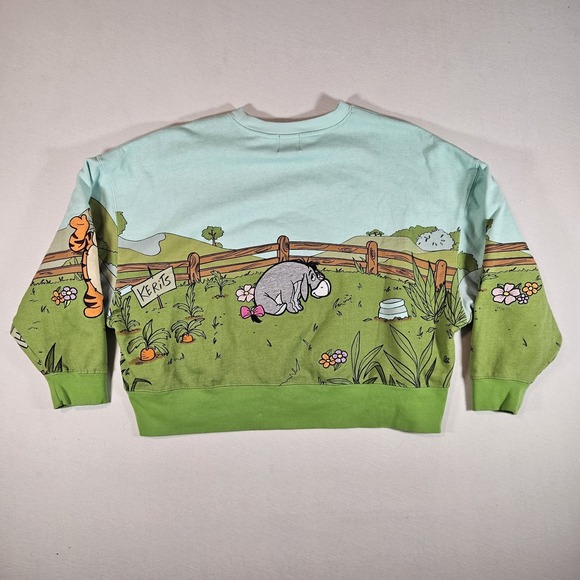 Disney Parks Winnie The Pooh And Friends Sweatshirt Crewneck Size Medium AOP - Picture 3 of 9